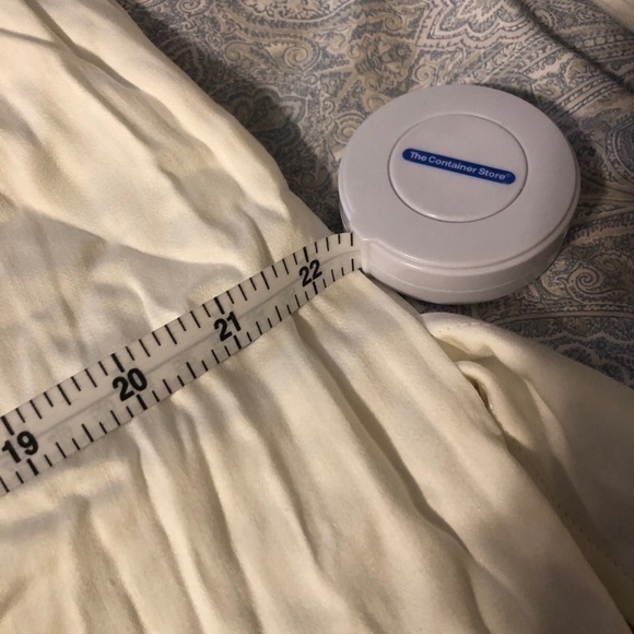 NWT Saint Mojavi Caprice Cream Off the Shoulder Ruffle Dress Size Medium - Picture 10 of 10